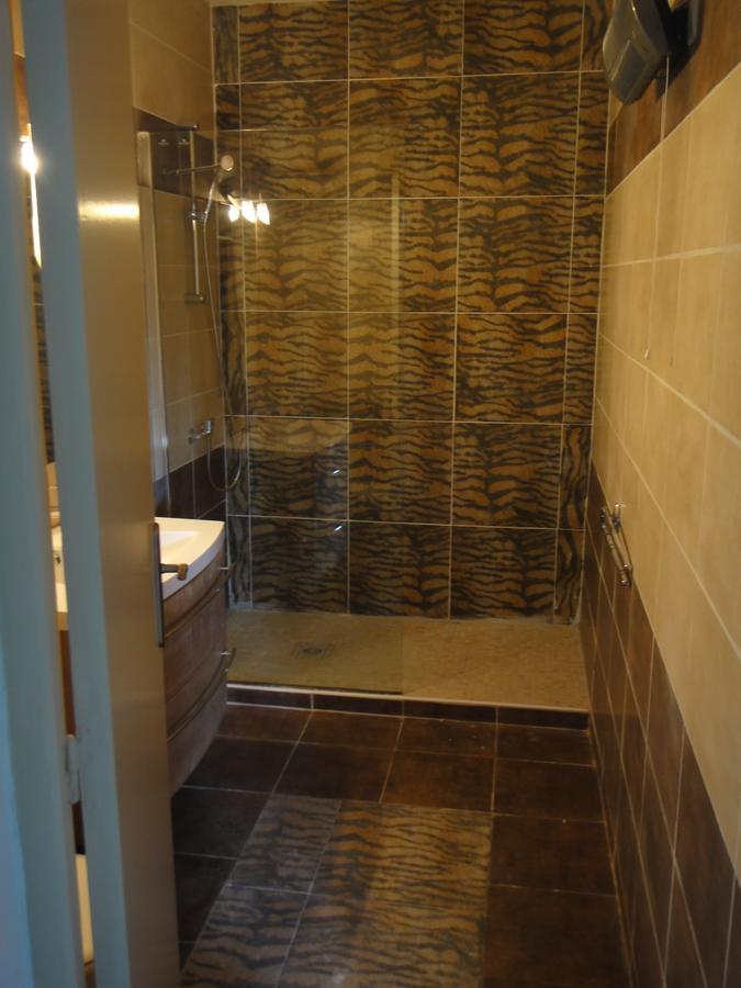 L'Hotel Du Bastier Ginasservis Екстер'єр фото